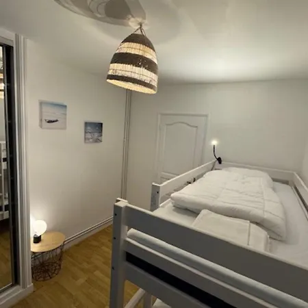 Apartament With Balcony - Castle View Caen